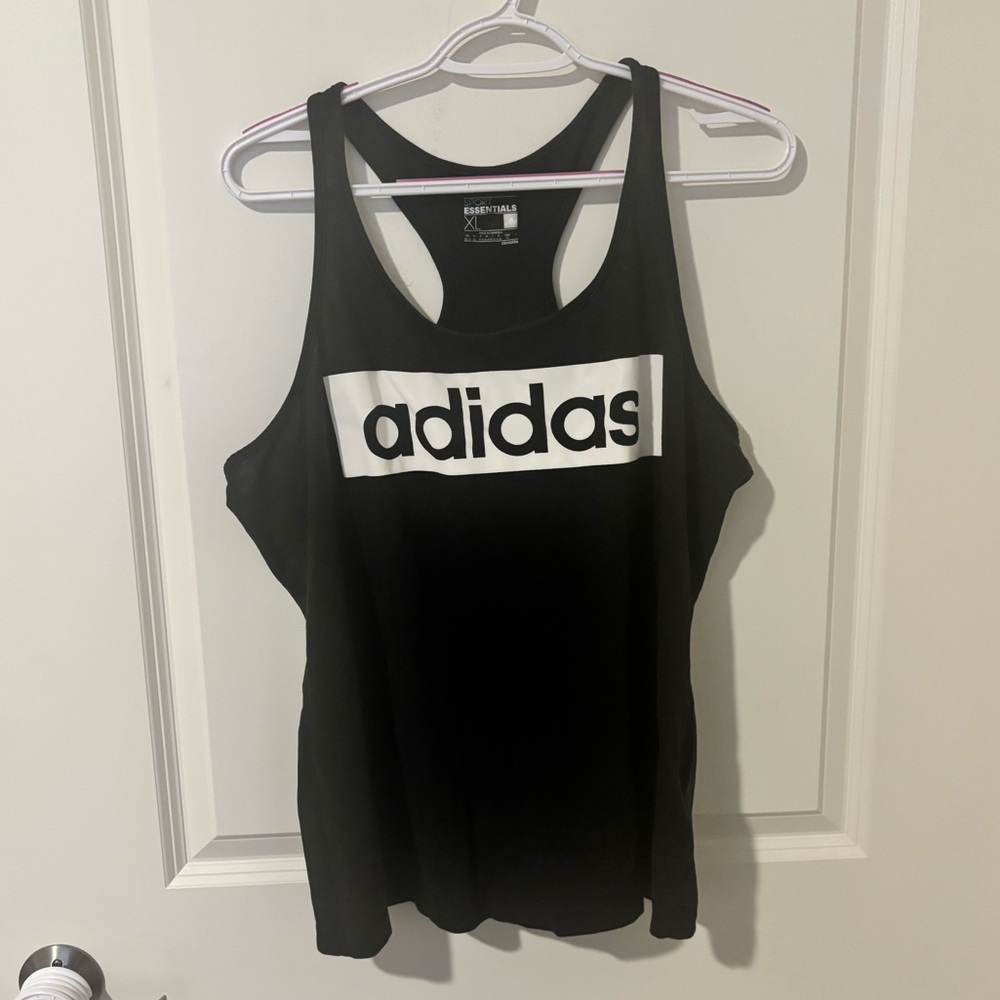 Adidas top